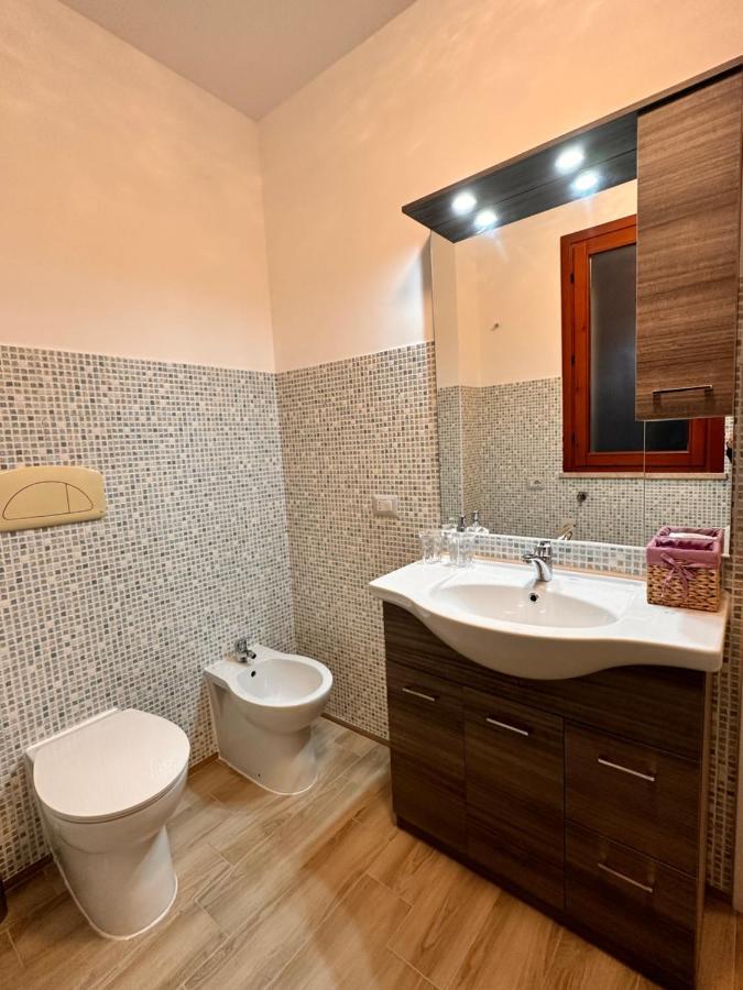 קליארי Holidays Apartment מראה חיצוני תמונה