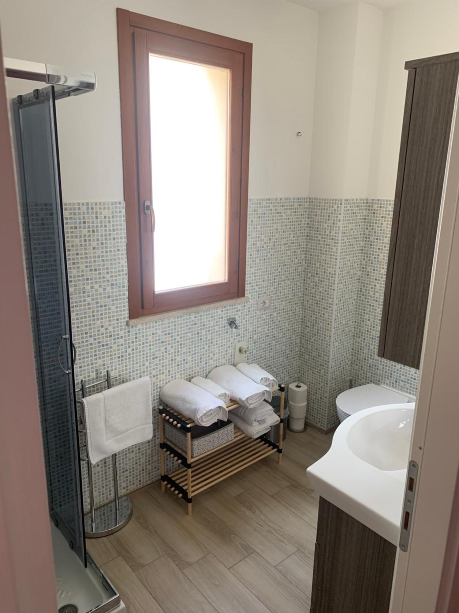 קליארי Holidays Apartment מראה חיצוני תמונה